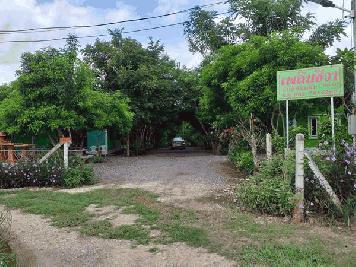 ขายรีสอร์ทใหม่ พร้อมบ้านใหม่ชั้นเดียวอีก 1 หลัง ด่วน อ.เก้าเลี้ยว จ.นครสวรรค์